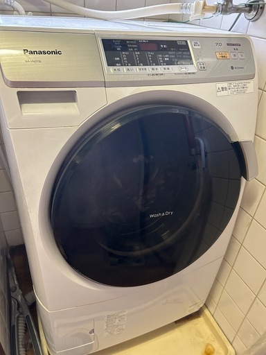 お譲り先決定【取り外しの上、お持ち帰りいただける方限定 】Panasonicのドラム式洗濯機　オーブンレンジ