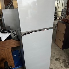 Panasonic 冷蔵庫　NR-B251T-SS  2021年製