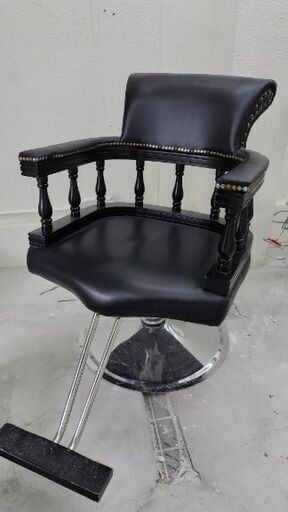 ★604　【一点物！】木製1人掛けチェア　【リサイクルマート鹿児島宇宿店】 ☆604 【一点物！】木製1人掛けチェア 【リサイクルマート鹿児島宇宿店】