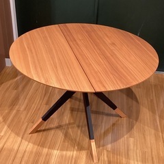 【トレファク神戸南店】ラウンド テーブル です‼︎【取りに来られる方限定】 トレファク神戸南店】ラウンド テーブル です‼︎【取りに来られる方限定】