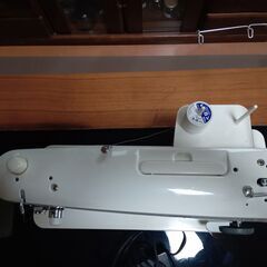 職業用ミシン　JUKI　TL-９０　