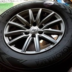 ランドクルザープラド スタッドレスタイヤ4本