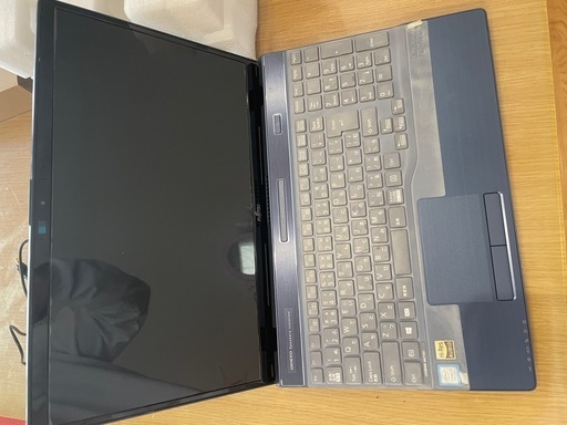 FMV AH77 D1 美品