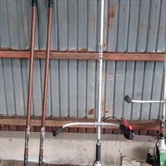 未使用の草刈機