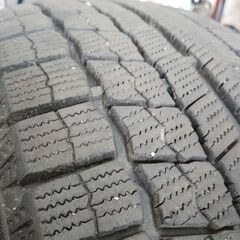 組み換え作業可能 205/60R16 2021年 ﾅﾝｶﾝｽﾀｯﾄﾚｽﾀｲﾔ 2本