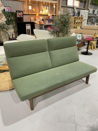 ★ ナガノインテリア ★ 2.5人掛けソファ KC016 新品定価約24万円 W165㎝ 天然木 千鳥格子 グリーン フラット