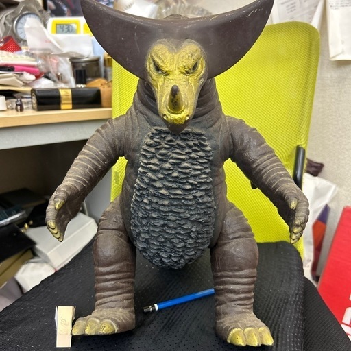 ウルトラ ゴモラ