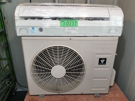 ワ0177 SHARPエアコン2018年製2.8kw10畳適用40000円＠本体のみ引取り価格