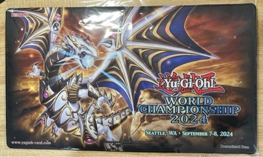 遊戯王 青眼の白龍 リメイク モチーフ WCS 2024 公式プレイマット 美品
