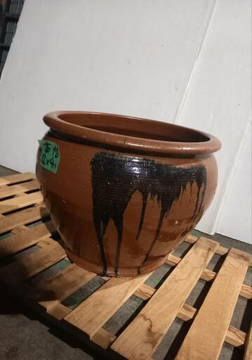 ☆レトロな大きいカメ　瓶　甕　壺　睡蓮鉢☆