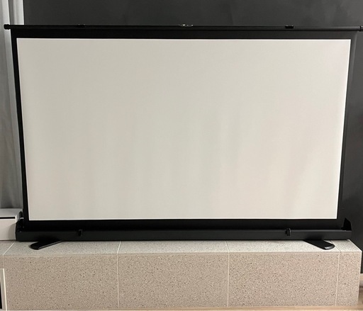 プロジェクター　スクリーン　80インチ