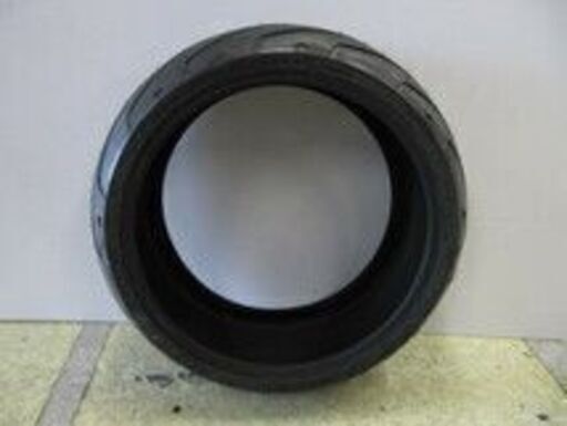 入荷!新品 ハーレー MICHELIN 240/40R18【バイクパーツ買取アールワン田川】