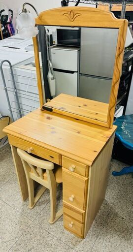 Natori ニトリ 片袖ドレッサー AS2 パイン材 照明・イス付き 綺麗です