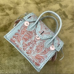 グレースコンチネンタル カービングトライブズ maestra 20SS