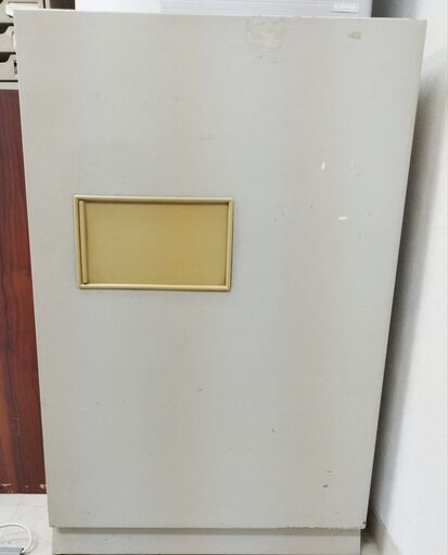 耐火金庫大型　 テンキー式 プッシュ式