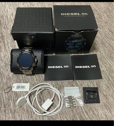 DIESEL DZT2004 スマートウォッチ