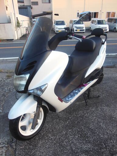 YAMAHA マジェスティ125 FI ホワイト カスタム セル始動 電球類や