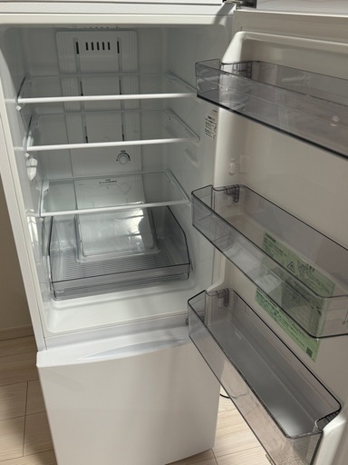 美品 冷蔵庫 153L 2022年製 マット付き