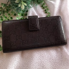 ✧₊⁎GUCCI グッチ˳✧༚*GG柄 レザーシマライン プリンシーリボン W