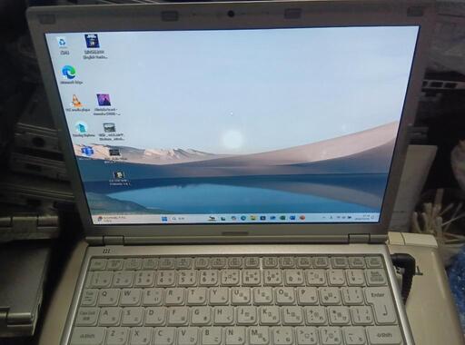 【実用品】レッツノートSZ 8GB+256GB SSD+Windows11+Office