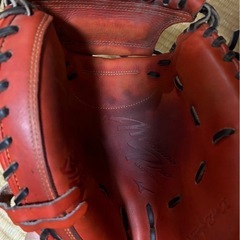 キャッチーミットレッド