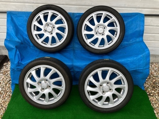 軽自動車　ダイハツ純正エンケイ アルミホイール　15インチ