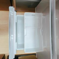 TOSHIBA✨3ドア冷蔵庫✨GR-H34S(S)✨330Ｌ✨2017年製✨シルバーカラー、凹み・キズ多、動作確認済(保証３ヵ月）・洗浄・除菌済み✨USED品【こちらは店舗です。浜村鹿野温泉ICから3分 買取本舗 宮本リサイクル 営業時間9～19時 定休日水曜のみ】