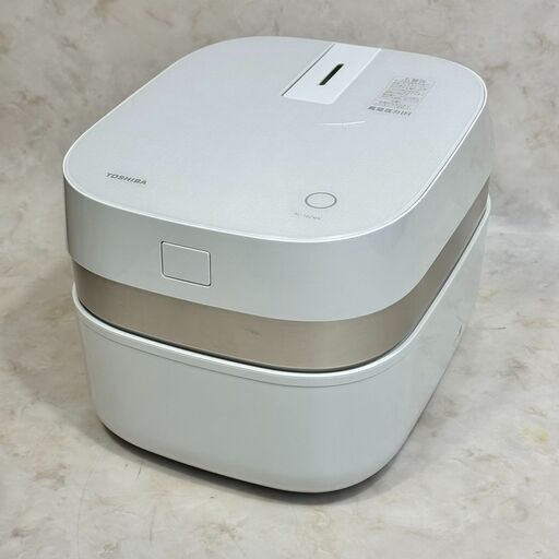 A6236【全国配送可能!!】東芝 炊飯器 2016年製 RC-10ZWK【ジャンク品】