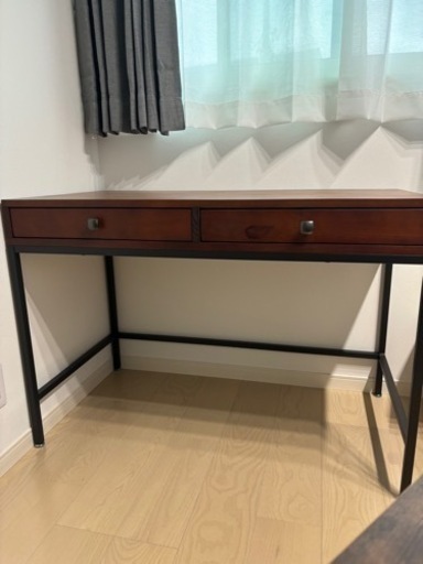 未使用品\nニトリ　天然木パイン材デスク