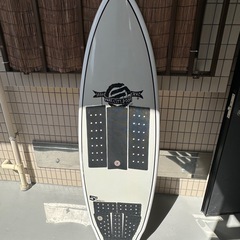 サーフボード サンタクルーズ 5.8Ft フィン ニットケースつき