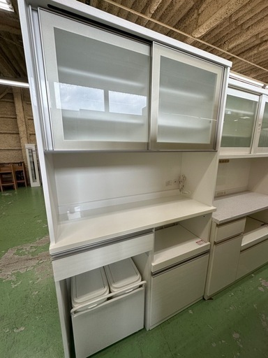 【ドリーム川西店御来店限定】ニトリ　2枚扉オープンボード／クリーニング済み 【2001245255600679】