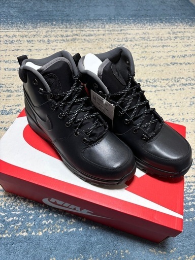未使用新品　NIKEシューズ黒(28.0cm)