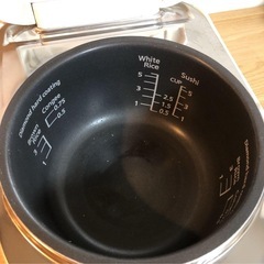 【お買得】Panasonic 炊飯器 SR-THB105 海外用