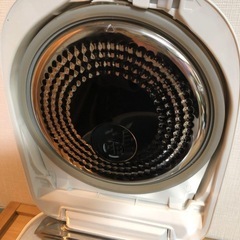 【お買得】Panasonic 炊飯器 SR-THB105 海外用