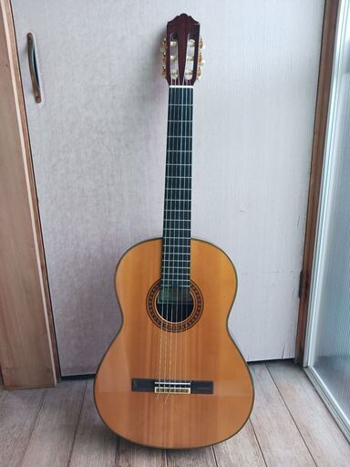 ヤマハ　クラシックギター　GD-10
