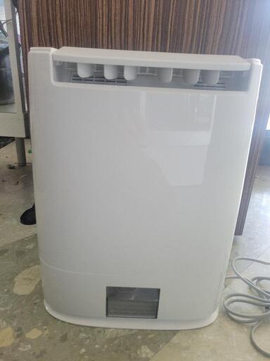 Panasonic 衣類乾燥除湿機 F-YZT60　中古　リサイクルショップ宮崎屋住吉店24.10.19