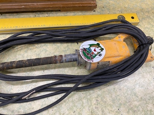 入荷【建設工具】生コン用フレキ･バイブレータ 120cm【地域最大電動工具高価買取＆販売アールワン田川】