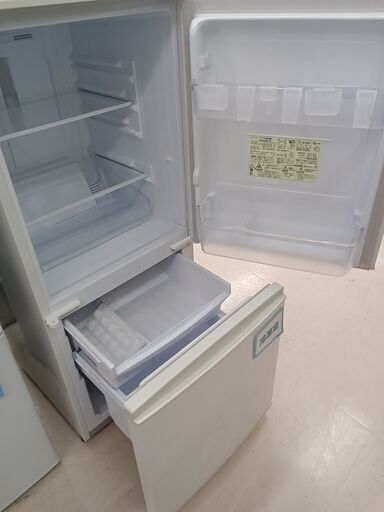 ☆ジモティ割あり☆ SHARP 冷蔵庫 SJ-D14C-W 137L 17年製 動作確認／