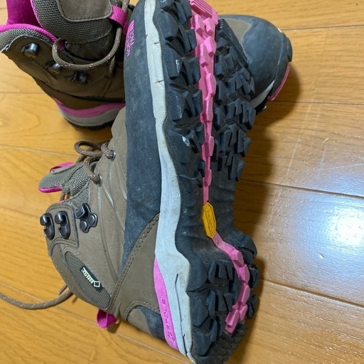 THE NORTH FACE  登山　靴