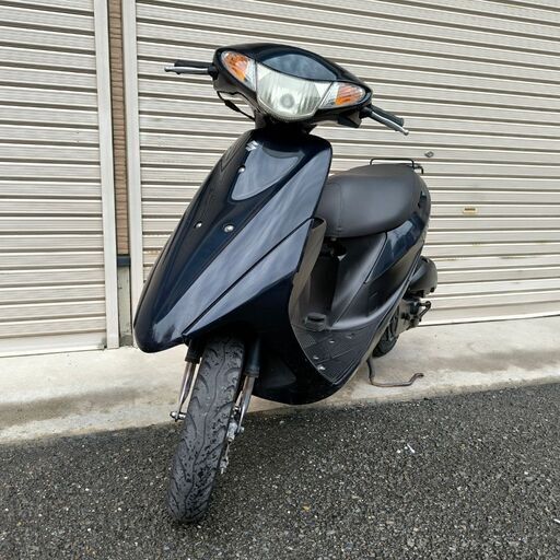 アドレスV50  ブラック 黒色 4ストFI インジェクション 原付 バイク