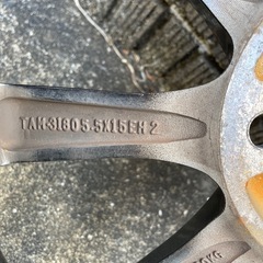 スタッドレスタイヤ　175/65R15
