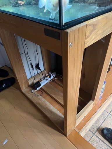 中古であまり無い希少‼️マーフィードウッドラック2段置けます