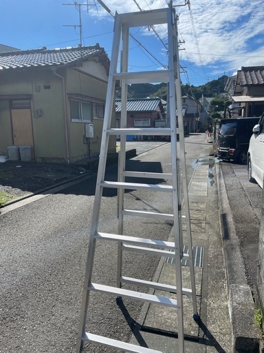 アルミ脚立