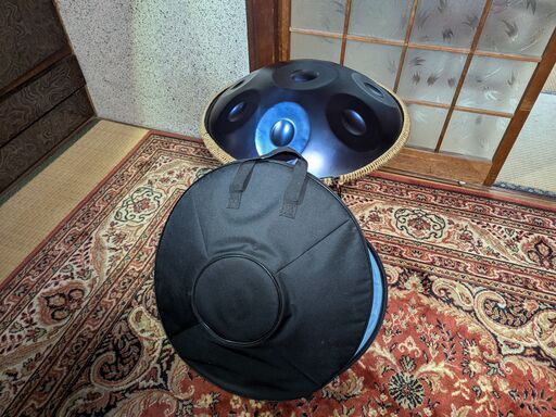 楽器の太鼓　ハンドパン スチールドラム 9コード 440ヘルツ