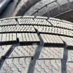 スタッドレスタイヤ 16インチ　