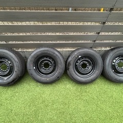 ハイエースワゴンGL 7型純正ホイールタイヤセット新車外し