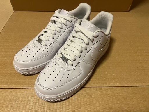 ほぼ新品❗️Nike AIR FORCE 1 LOW 07
