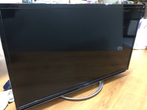液晶テレビ32型シャープAQUOS\n