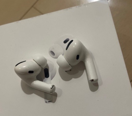 AirPods Pro【早いもの勝ち】