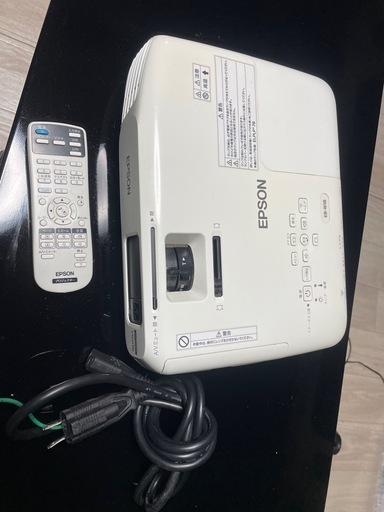 エプソン　プロジェクター　EB-W18